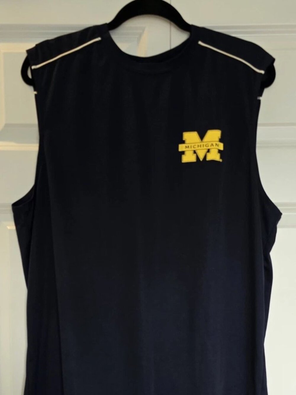 Michigan Wolverines Shirt Tank Top X-Large Mens Large NCAA College Basketball